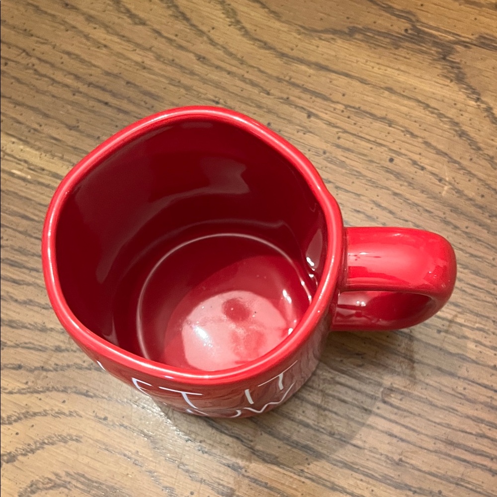Red Ceramic Mug - Let It Snow - Picture 5 of 8